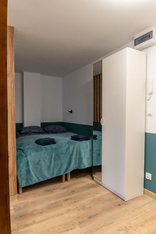 Uroczy, Przytulny Apartament Poddasze ราดอม ภายนอก รูปภาพ