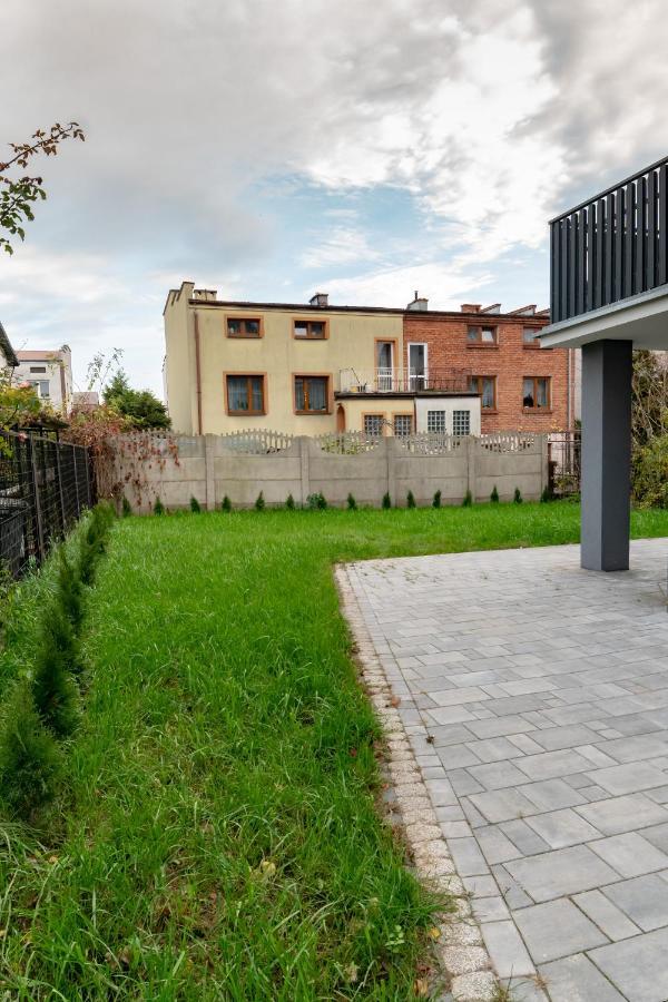 Uroczy, Przytulny Apartament Poddasze ราดอม ภายนอก รูปภาพ